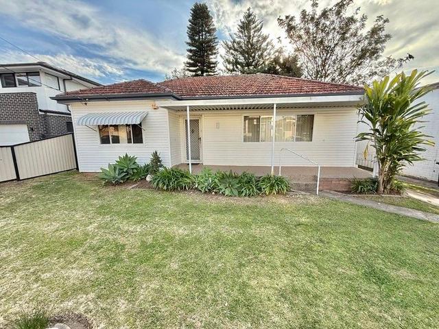 1 Fullerton Crescent, NSW 2210
