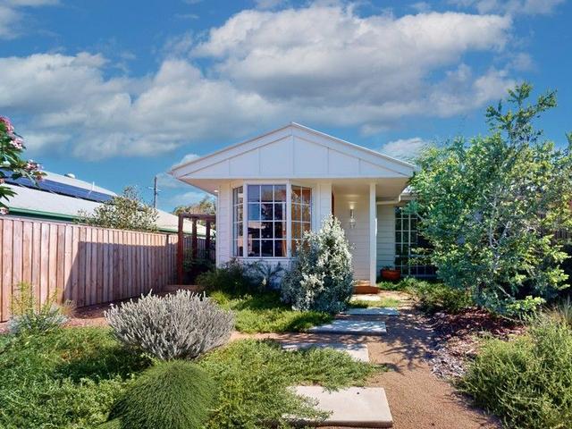 39 Burwood Road, QLD 4053
