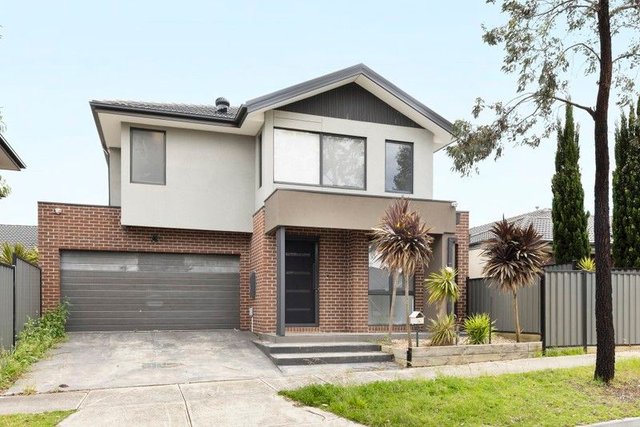 36 Emblem Way, VIC 3064