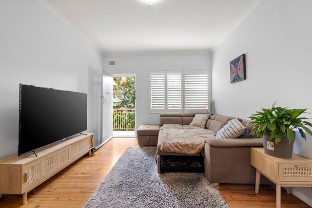 3/8 Seaforth Avenue, NSW 2230