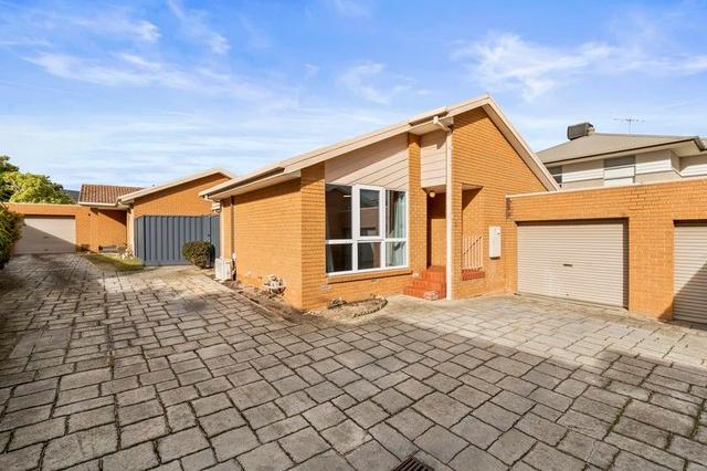 2/14 Brosa Avenue, VIC 3165