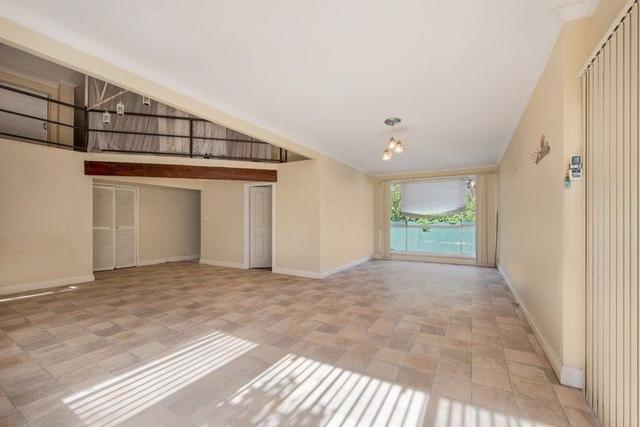 119B Shenton  Street, WA 6530