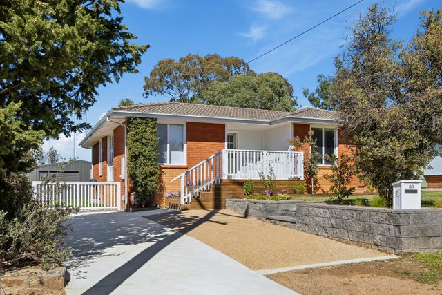 30 Oleria Street, NSW 2620