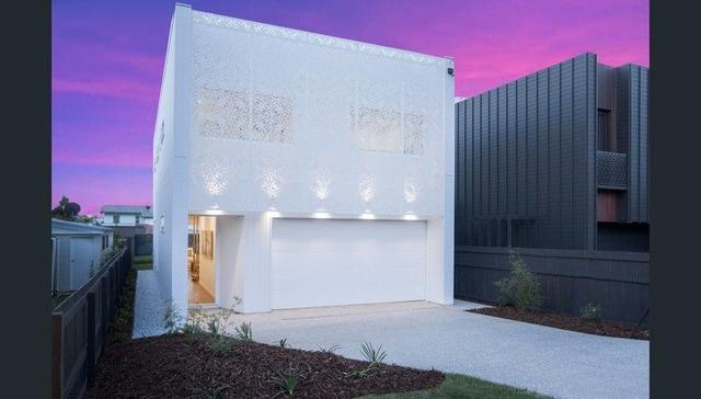 8a Fourth Avenue, QLD 4020
