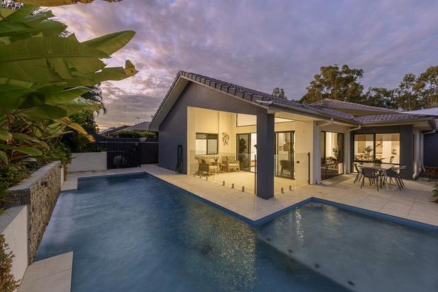 30 Peron Cres, QLD 4509