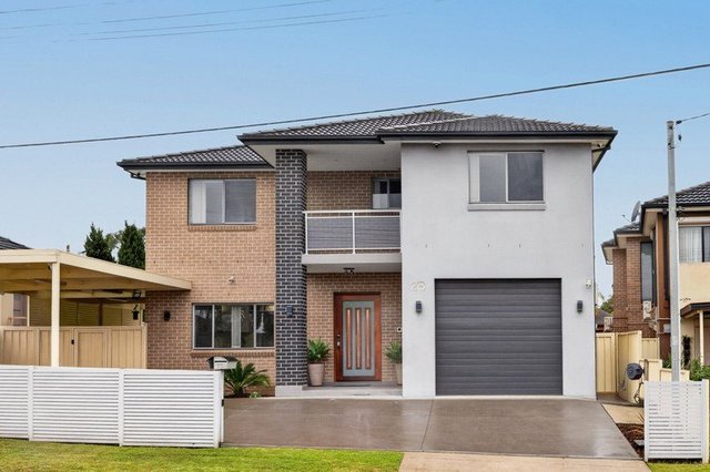 2B Kylie Parade, NSW 2196