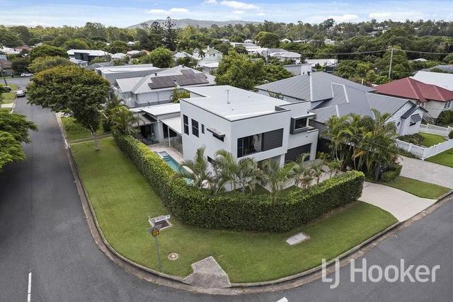 11 Orcades Road, QLD 4104