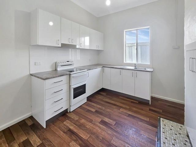 12A Henry Street, NSW 2380