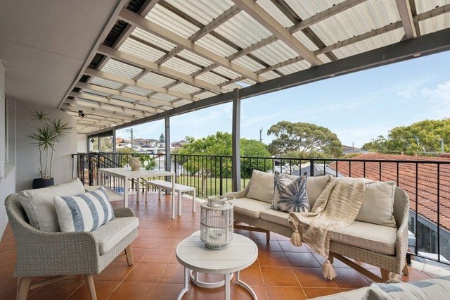 6/6 Ozone Parade, WA 6029