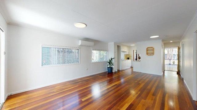 20 Twenty Third Avenue, QLD 4221