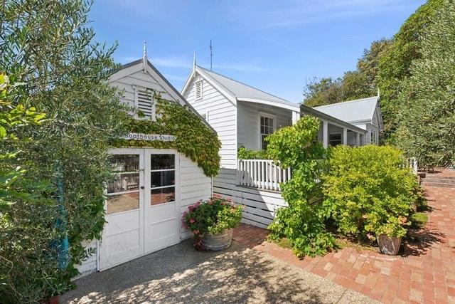 8 Grandview Parade, VIC 3227