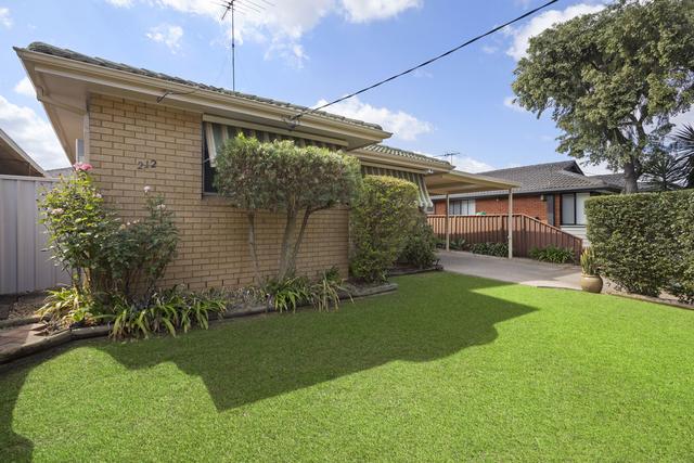 212 Greystanes Road, NSW 2145