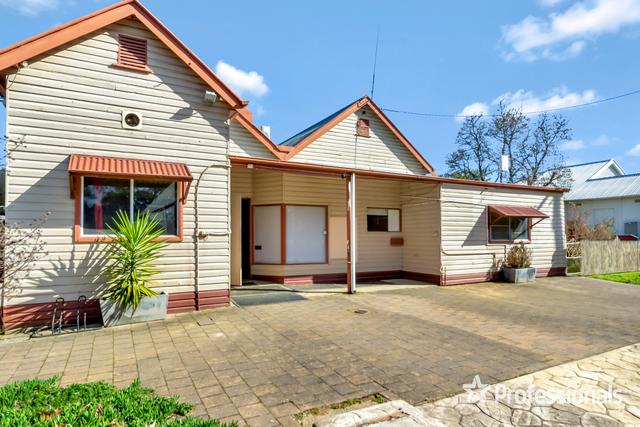 14 Kyeamba Street, NSW 2652