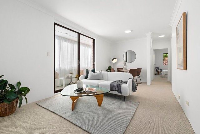 1/18 Coogee Bay Road, NSW 2031