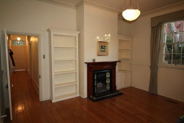 12 Ross Street, VIC 3142