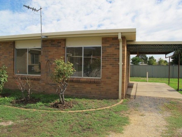 8/122 Denison, NSW 2850