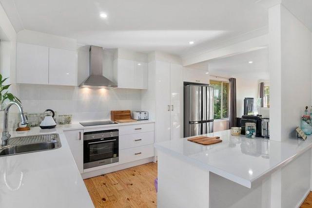 8 Mirreen Drive, QLD 4224