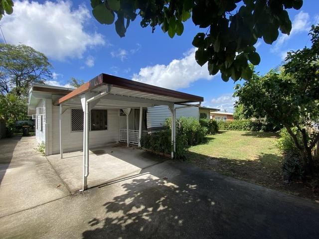 128 English Street, QLD 4870