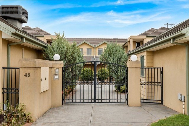 4/45 Wentworth Drive, VIC 3038