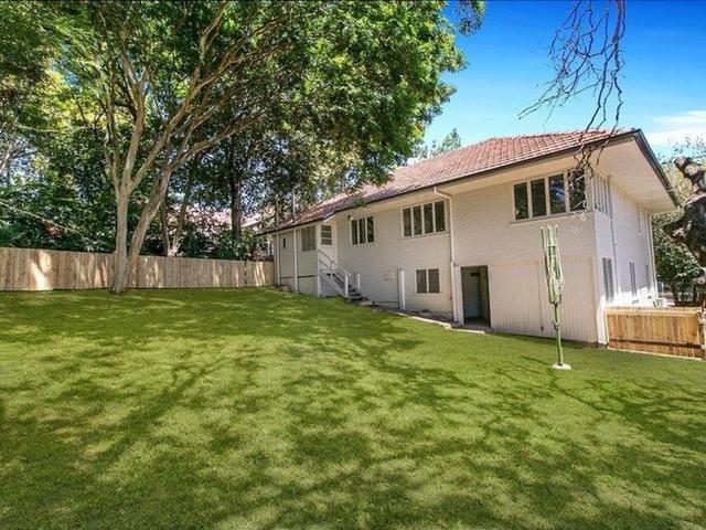 43 Fenton Street, QLD 4103