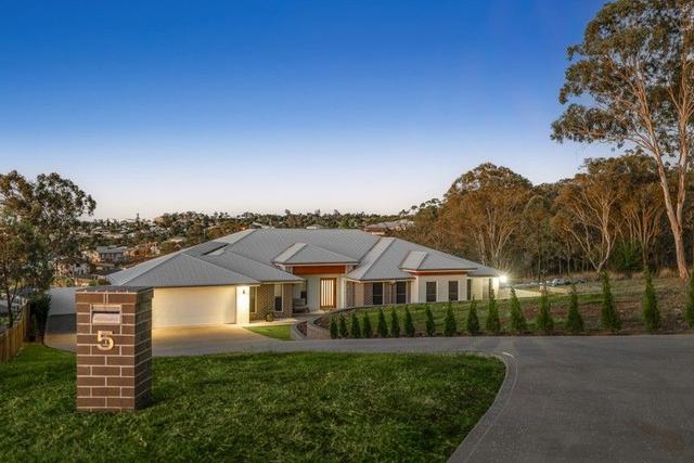 5 Surinam Court, QLD 4350