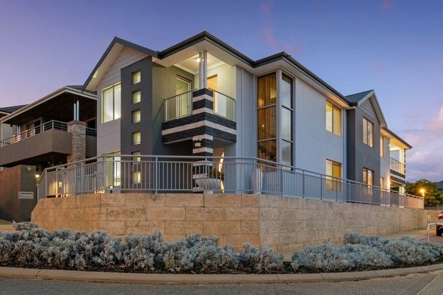 2 Podman Loop, WA 6163