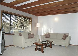 Family room (2005-07-22)