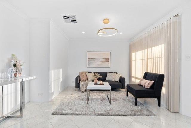 28A Hooson Way, WA 6107