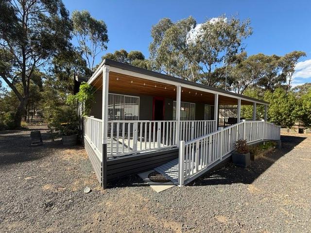 5A Cedar Drive, VIC 3551