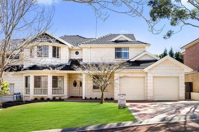 2 Stone Pine Way, NSW 2153