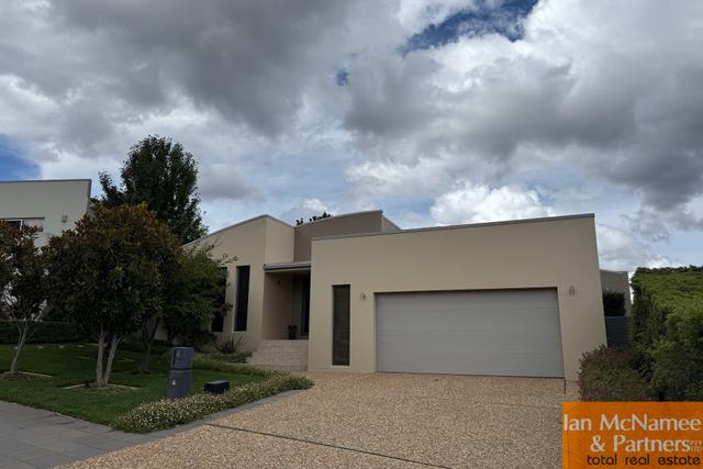 4 Minda Place, NSW 2619