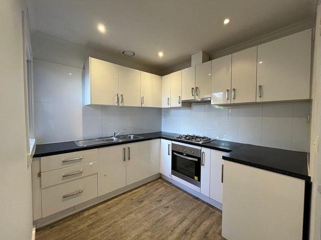 3/33 Finchley Avenue, VIC 3046
