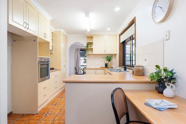 10 Sunwood Drive, NSW 2641