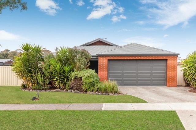 13 Chloe Drive, VIC 3658