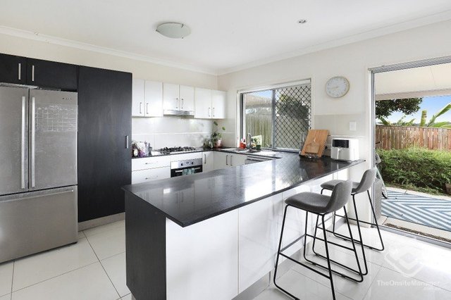 11/2 Photinia Crescent, QLD 4557