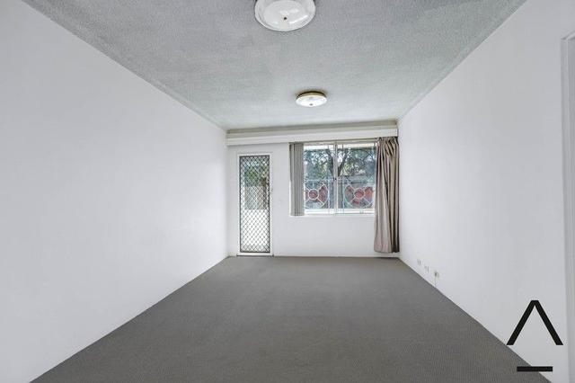 18/75 Warren Road, NSW 2204