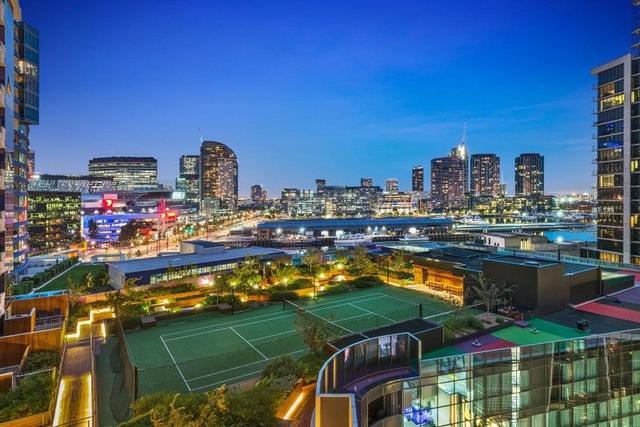 N2406/241 Harbour Esplanade, VIC 3008