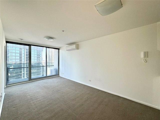 1801/241 City Road, VIC 3006