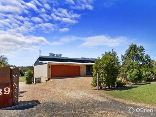 39 Corins Crescent, VIC 3875