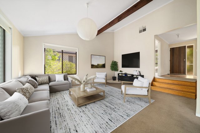 18 Sturdee Crescent, ACT 2904