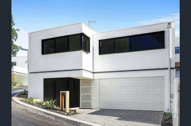 33/2 Brushbox  Court, QLD 4069