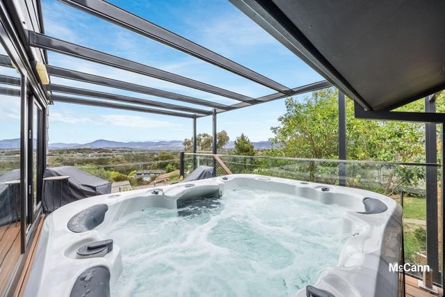 28 Harbison Crescent, ACT 2903