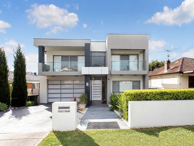 8 Basil Road, NSW 2207