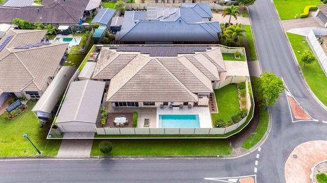 18 Tranquility Drive, QLD 4022
