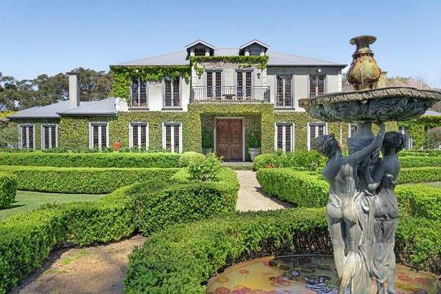 237 & 239 Arthurs Seat Road, VIC 3937