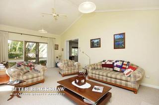 Lounge (2011-03-01)