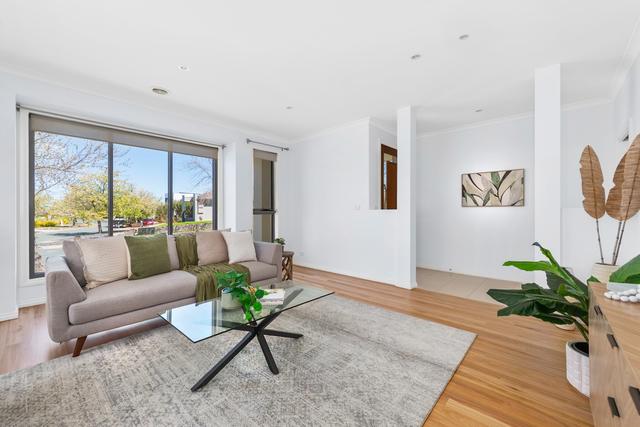 35 Alec Hope Crescent, ACT 2913