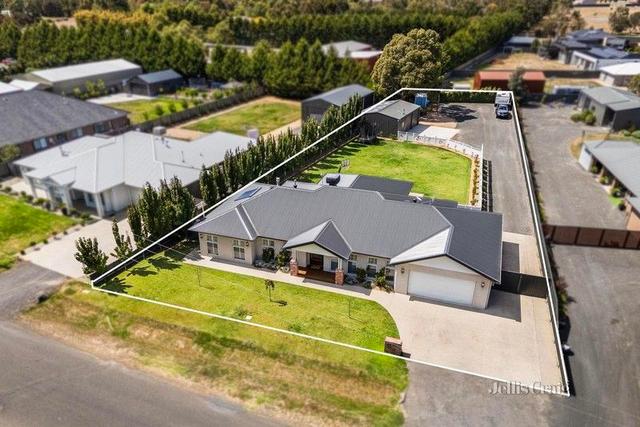 88 Launchley Drive, VIC 3352