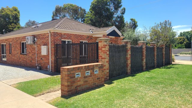 2/56 Lawson Drive, NSW 2731