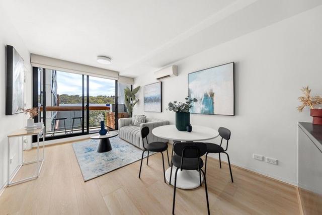 E118/11 Flockhart Street, VIC 3067